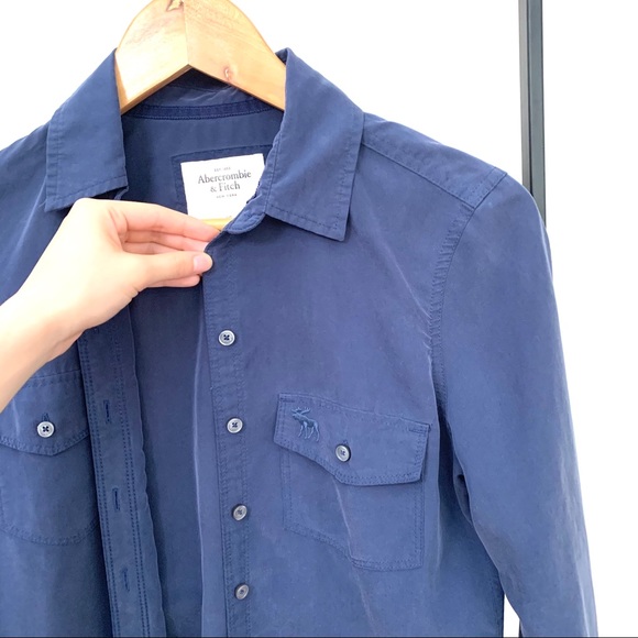 Abercrombie & Fitch Button Up Shirt - Picture 5 of 11